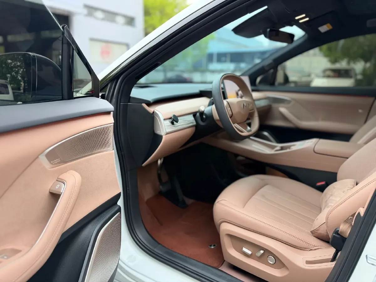 2025 ONVO L60 BEV,autocango,china used car exporter,china ev exporter,chinese used car exporter,chinese used ev exporter