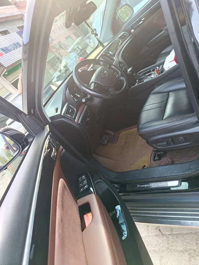 2017 GAC Trumpchi GS8 2.0T 201HP L4 6AT,autocango,china used car exporter,china ev exporter,chinese used car exporter,chinese used ev exporter