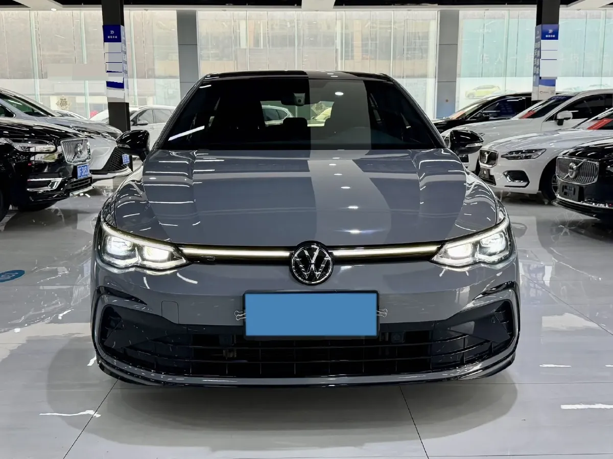 2023 Volkswagen Golf 1.4T 150HP L4 7DCT,autocango,china used car exporter,china ev exporter,chinese used car exporter,chinese used ev exporter