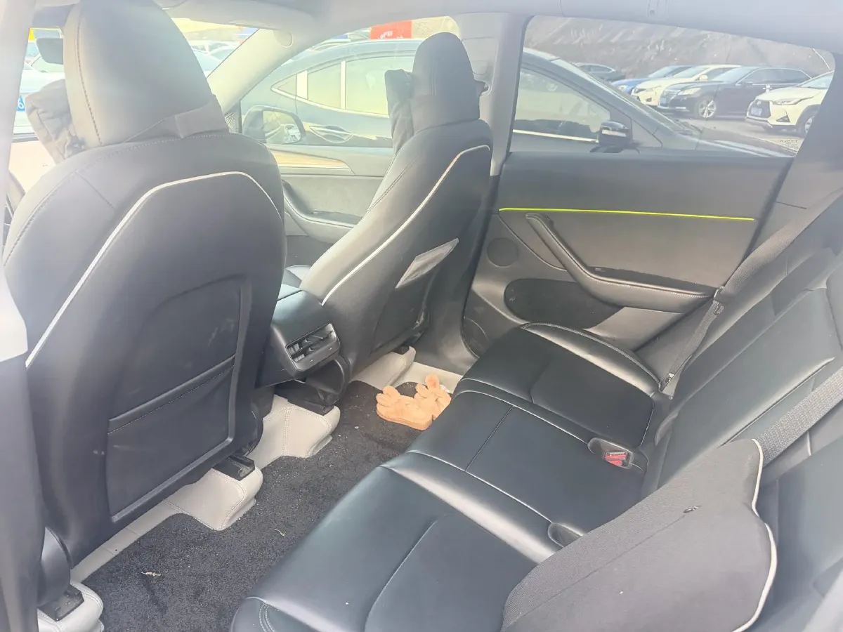 2022 Tesla Model Y BEV 60KWH,autocango,china used car exporter,china ev exporter,chinese used car exporter,chinese used ev exporter