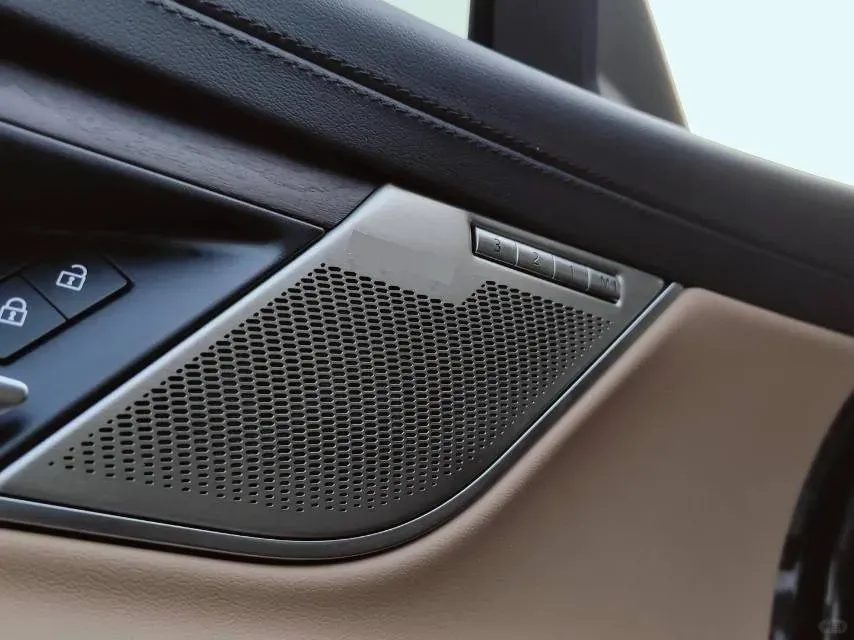 2024 Jaguar XFL 2.0T 250HP L4 8AT,autocango,china used car exporter,china ev exporter,chinese used car exporter,chinese used ev exporter