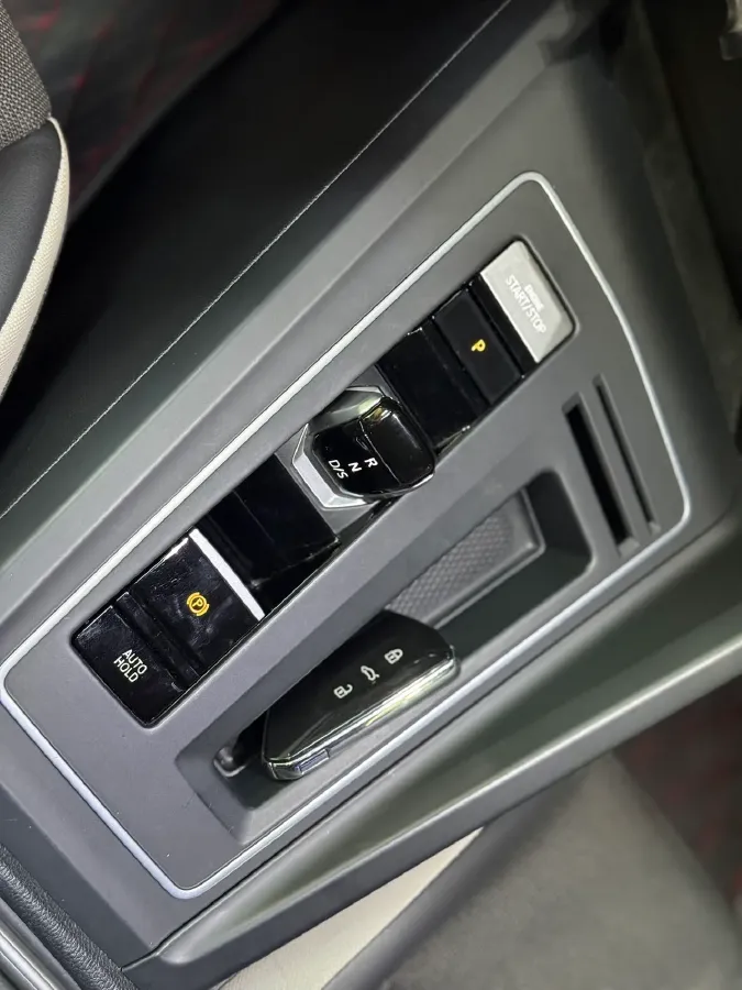 2021 Volkswagen Golf 1.4T 150HP L4 7DCT,autocango,china used car exporter,china ev exporter,chinese used car exporter,chinese used ev exporter