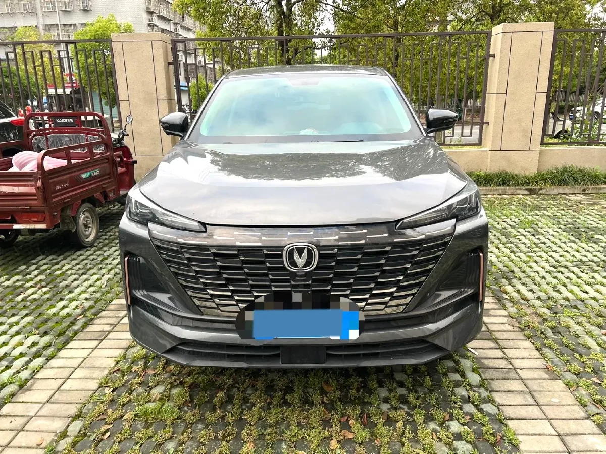 2023 ChangAn CS55 Plus 1.5T 188HP L4 7DCT,autocango,china used car exporter,china ev exporter,chinese used car exporter,chinese used ev exporter
