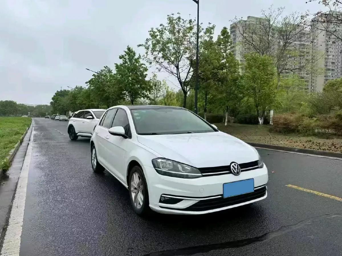 2018 Volkswagen Golf 1.4T 131HP L4 7DCT,autocango,china used car exporter,china ev exporter,chinese used car exporter,chinese used ev exporter