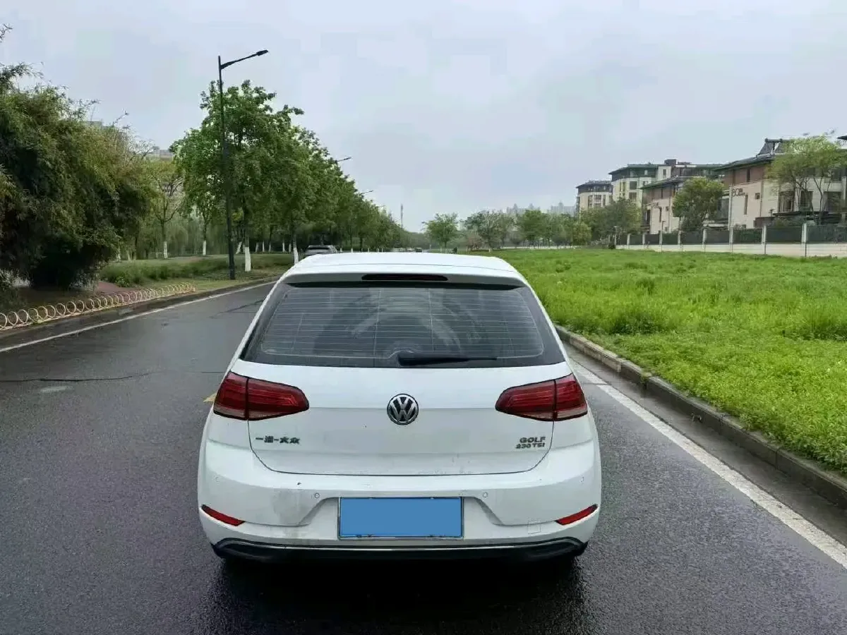 2018 Volkswagen Golf 1.4T 131HP L4 7DCT,autocango,china used car exporter,china ev exporter,chinese used car exporter,chinese used ev exporter