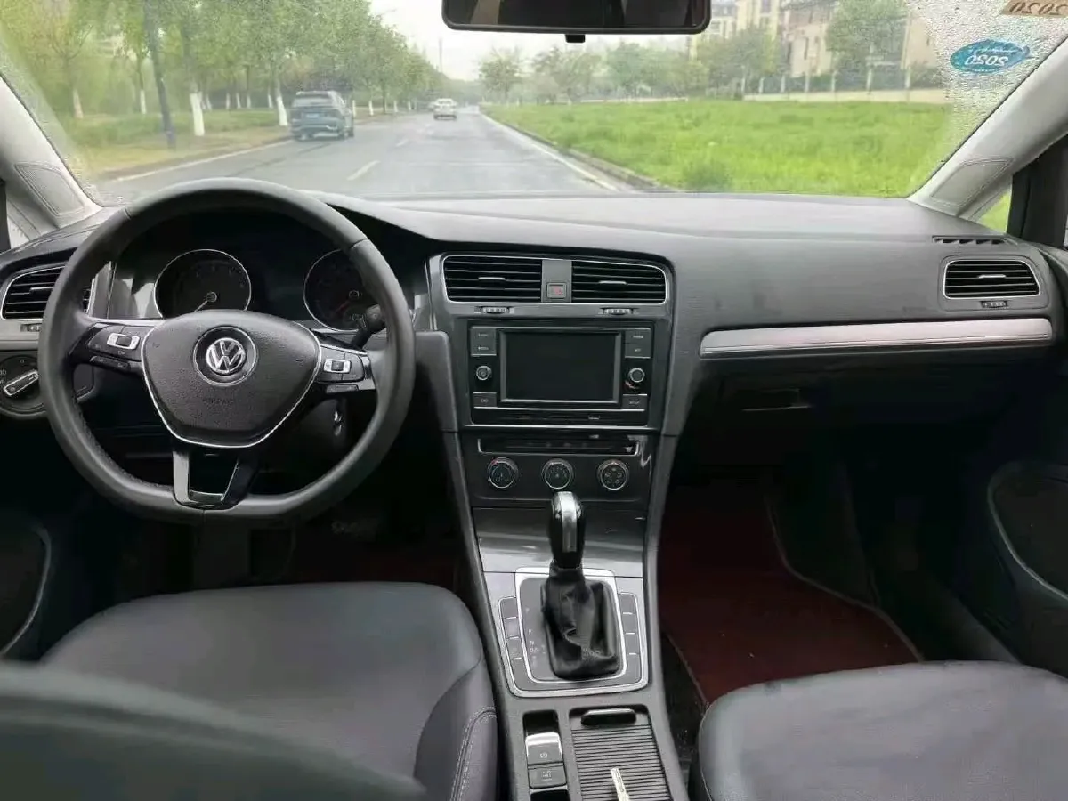 2018 Volkswagen Golf 1.4T 131HP L4 7DCT,autocango,china used car exporter,china ev exporter,chinese used car exporter,chinese used ev exporter