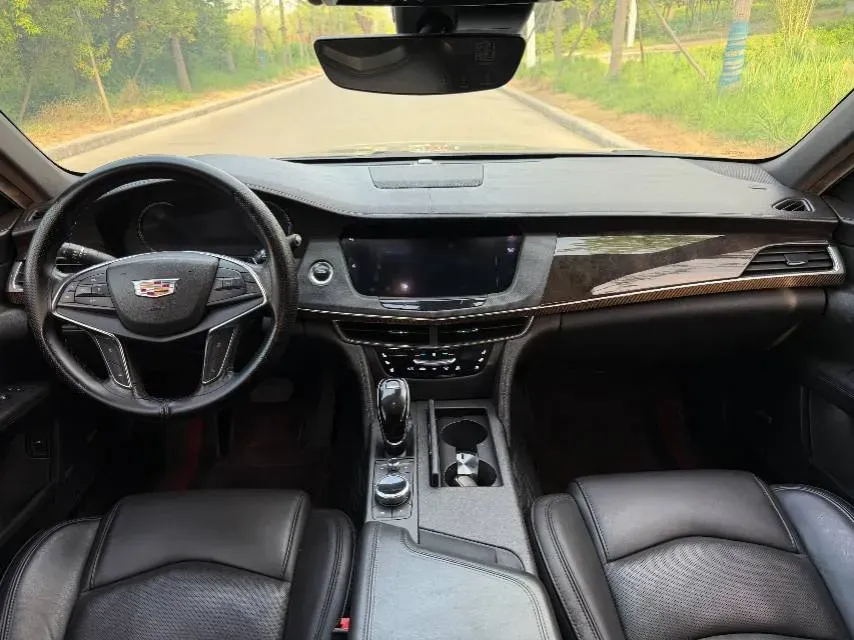 2020 Cadillac CT6 2.0T 241HP L4 10AT,autocango,china used car exporter,china ev exporter,chinese used car exporter,chinese used ev exporter