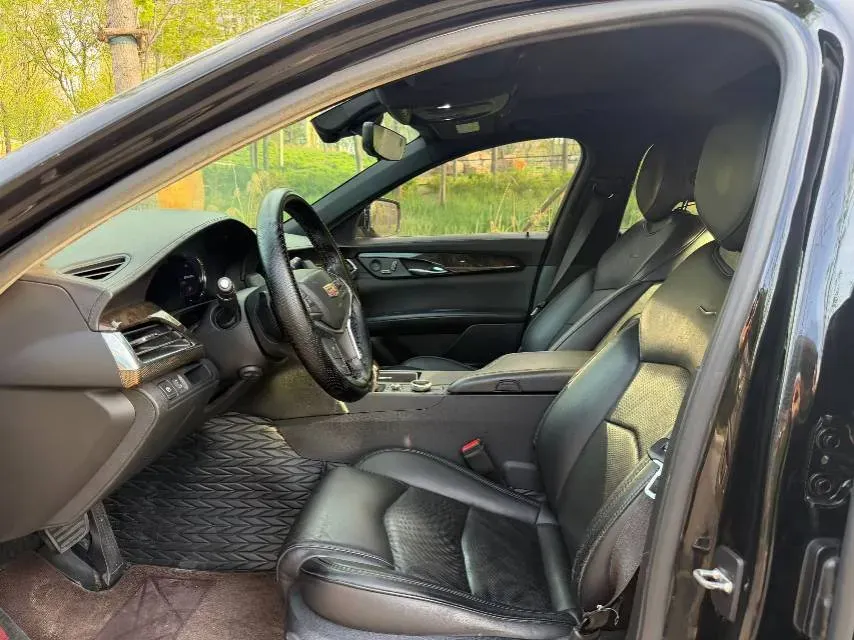 2020 Cadillac CT6 2.0T 241HP L4 10AT,autocango,china used car exporter,china ev exporter,chinese used car exporter,chinese used ev exporter