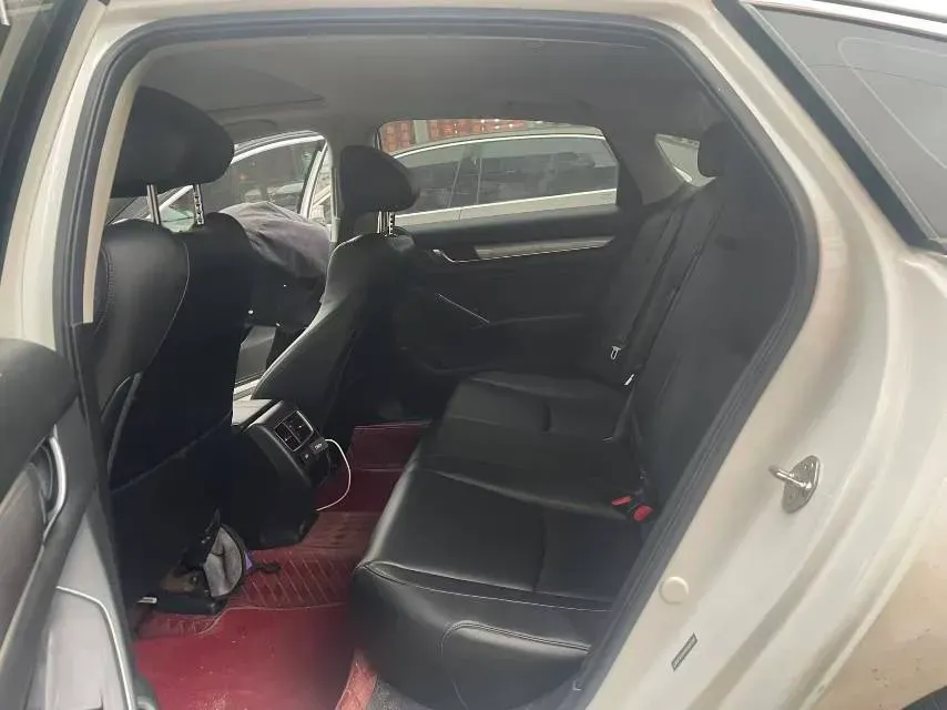 2022 Honda Accord 1.5T 194HP L4 CVT,autocango,china used car exporter,china ev exporter,chinese used car exporter,chinese used ev exporter