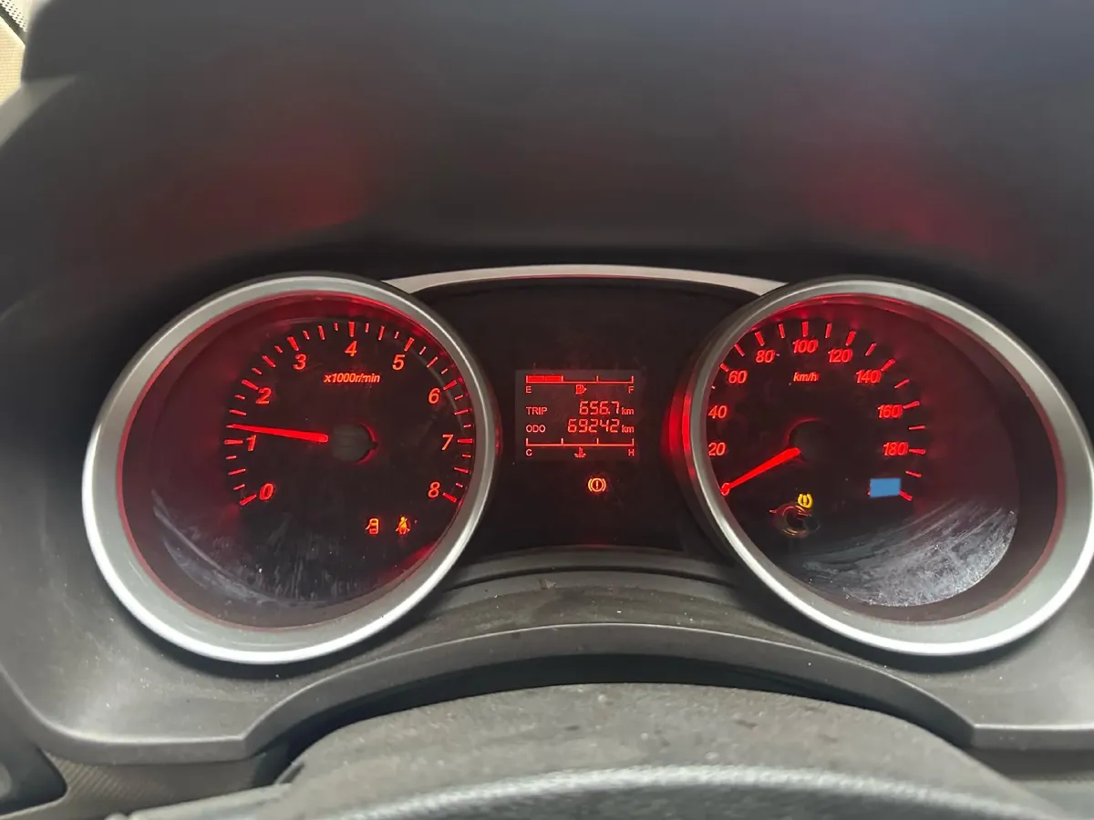 2021 WuLing RongGuang New Truck 1.5L 99HP L4 5MT,autocango,china used car exporter,china ev exporter,chinese used car exporter,chinese used ev exporter