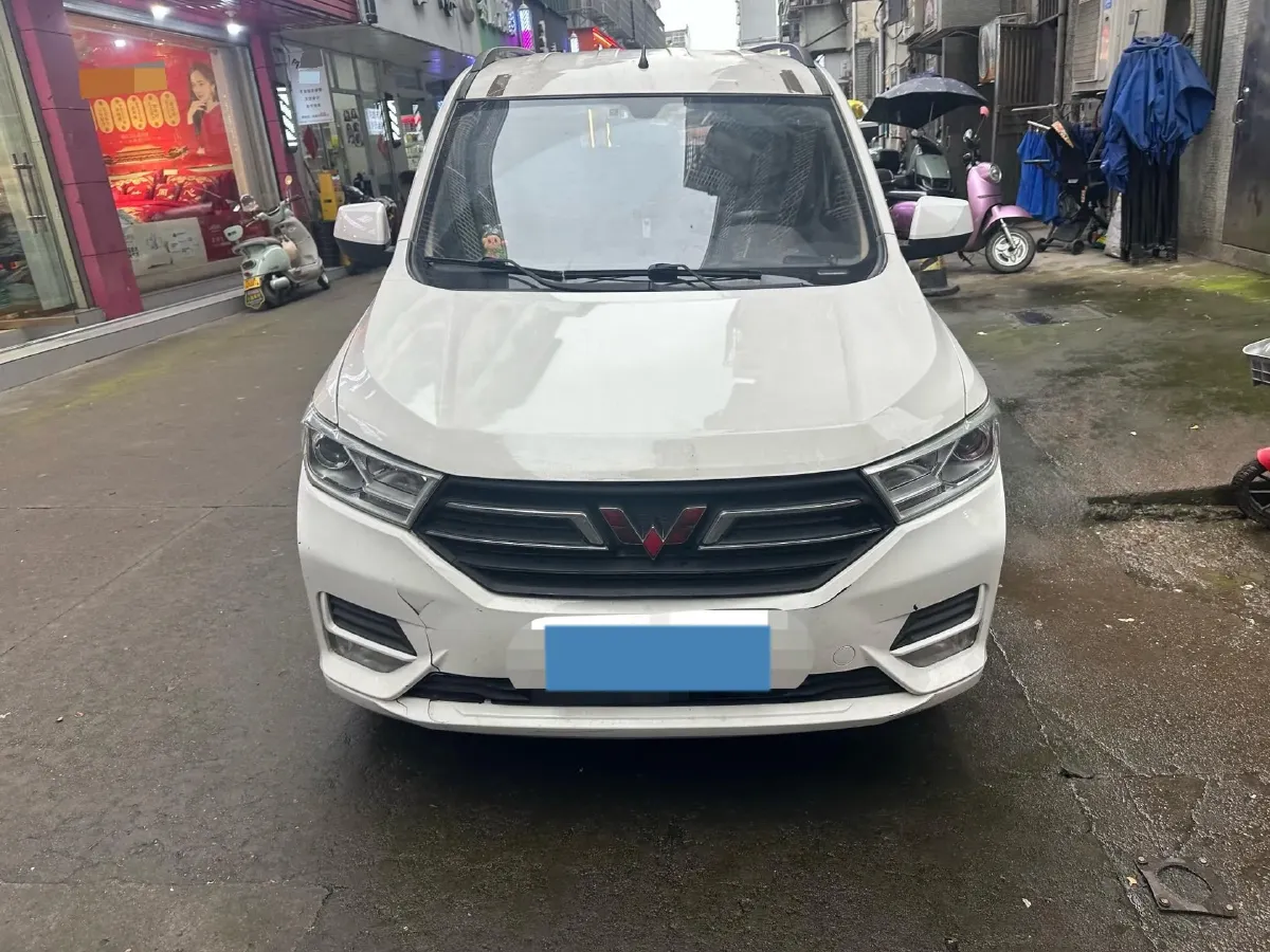 2021 WuLing RongGuang New Truck 1.5L 99HP L4 5MT,autocango,china used car exporter,china ev exporter,chinese used car exporter,chinese used ev exporter