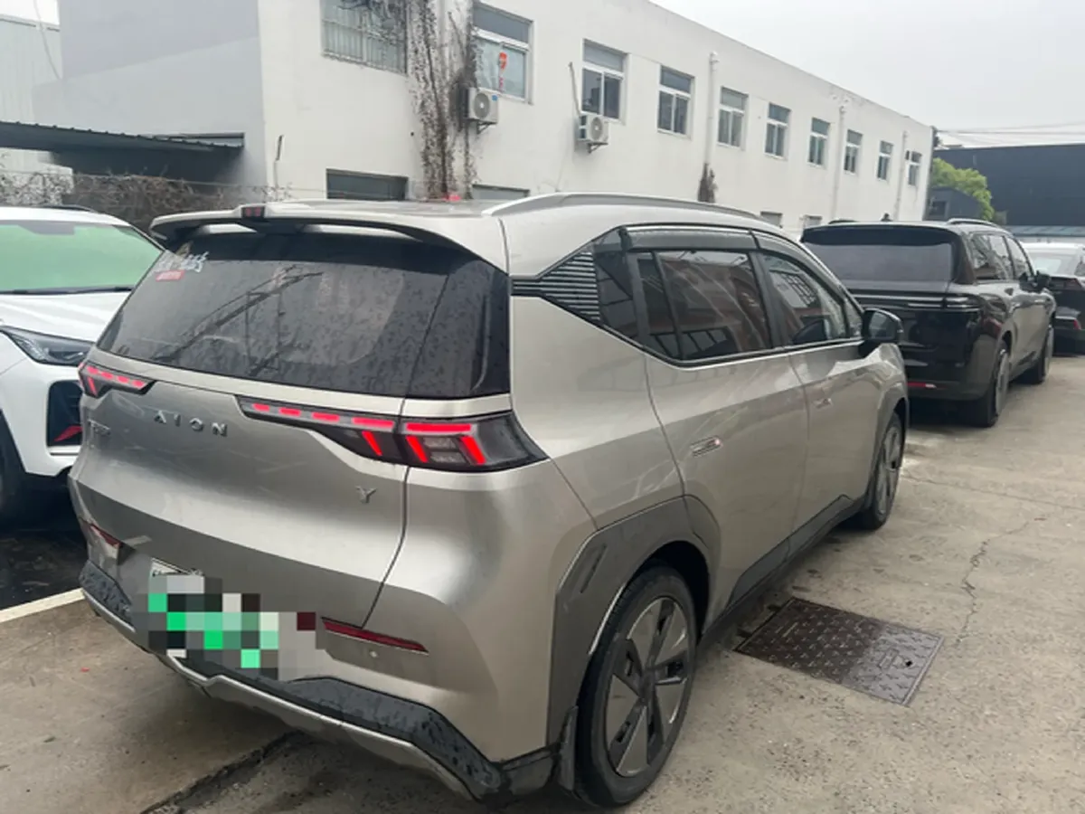 2022 Geely Okavango 1.8T 184HP L4 7DCT,autocango,china used car exporter,china ev exporter,chinese used car exporter,chinese used ev exporter