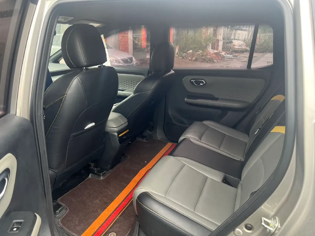 2022 Geely Okavango 1.8T 184HP L4 7DCT,autocango,china used car exporter,china ev exporter,chinese used car exporter,chinese used ev exporter