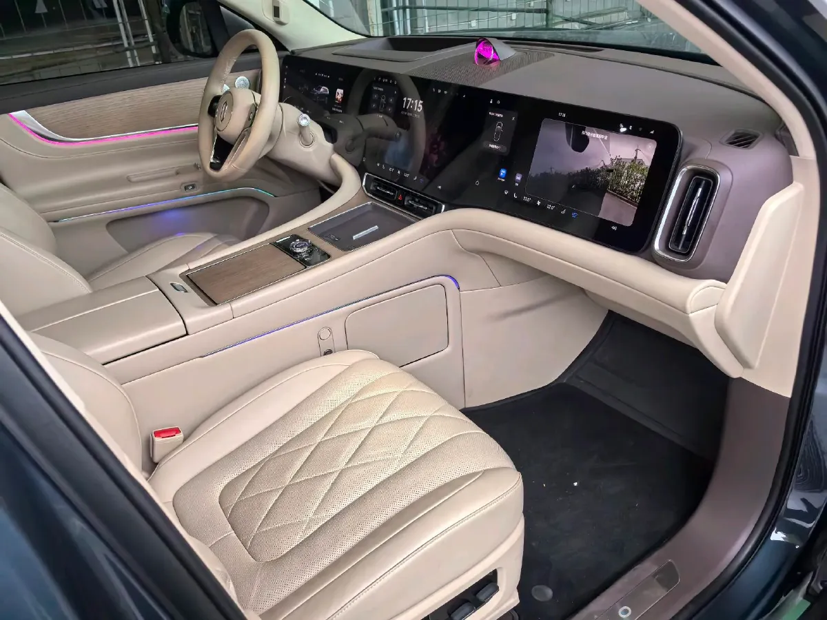 2024 AITO AITO M9 1.5T 152HP L4 REEV 42KWH,autocango,china used car exporter,china ev exporter,chinese used car exporter,chinese used ev exporter