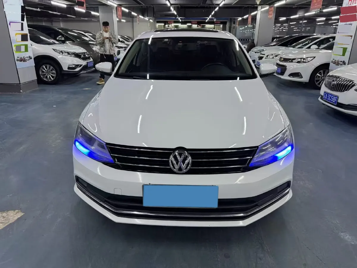 2017 Volkswagen Sagitar 1.4T 150HP L4 7DCT,autocango,china used car exporter,china ev exporter,chinese used car exporter,chinese used ev exporter