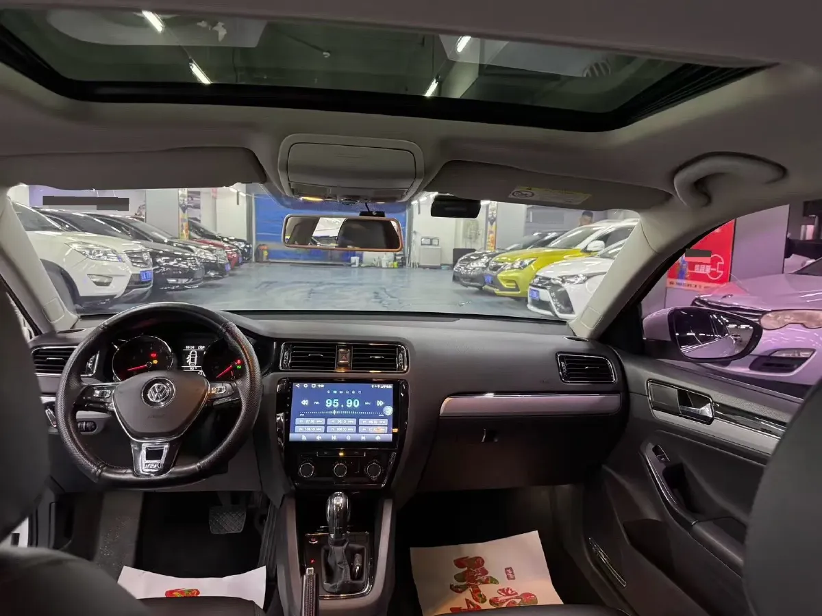 2017 Volkswagen Sagitar 1.4T 150HP L4 7DCT,autocango,china used car exporter,china ev exporter,chinese used car exporter,chinese used ev exporter