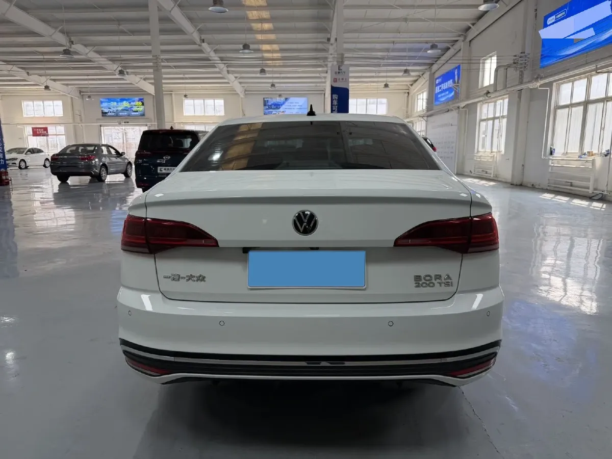 2023 Volkswagen Bora 1.2T 116HP L4 7DCT,autocango,china used car exporter,china ev exporter,chinese used car exporter,chinese used ev exporter