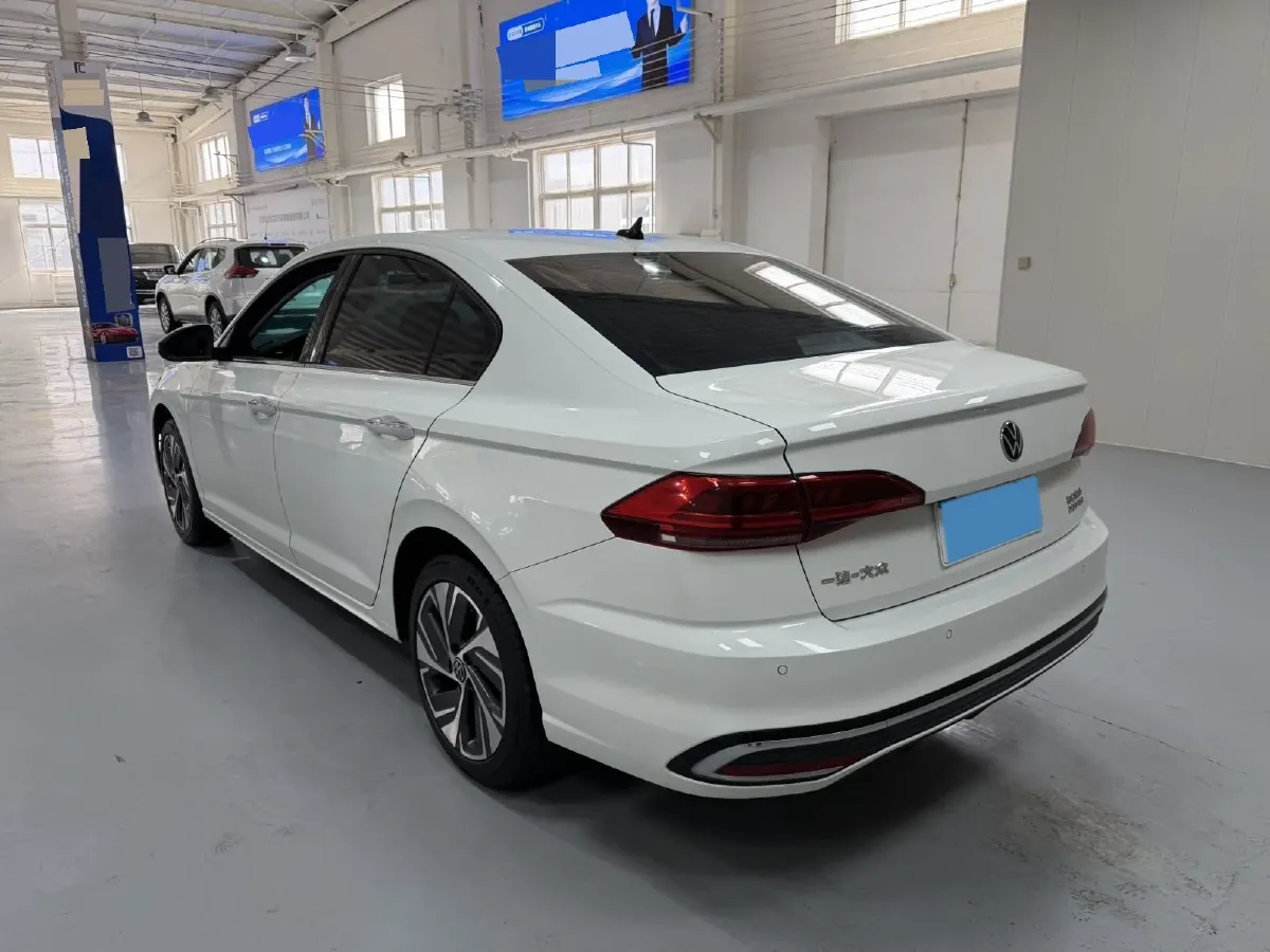 2023 Volkswagen Bora 1.2T 116HP L4 7DCT,autocango,china used car exporter,china ev exporter,chinese used car exporter,chinese used ev exporter