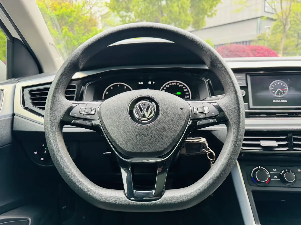 2019 Volkswagen Polo 1.5L 113HP L4 6AT,autocango,china used car exporter,china ev exporter,chinese used car exporter,chinese used ev exporter