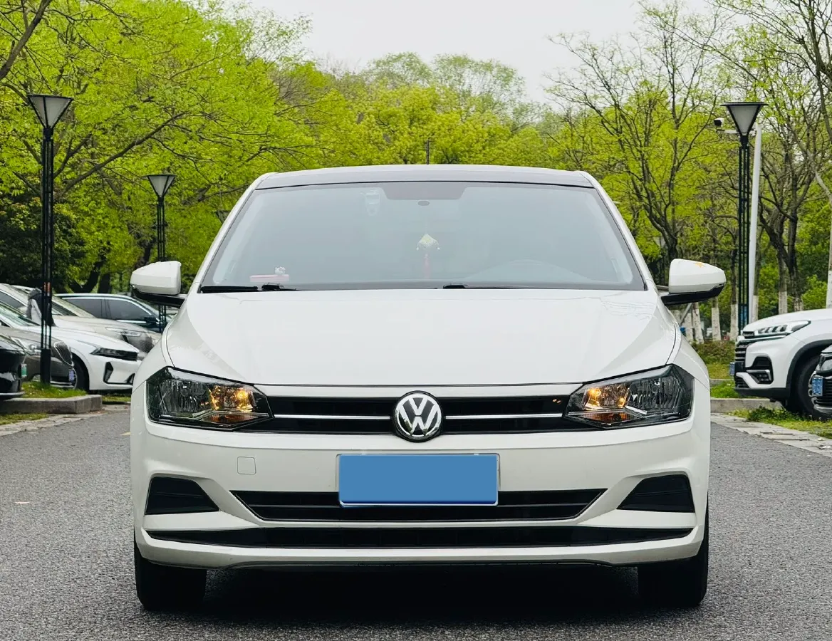 2019 Volkswagen Polo 1.5L 113HP L4 6AT,autocango,china used car exporter,china ev exporter,chinese used car exporter,chinese used ev exporter