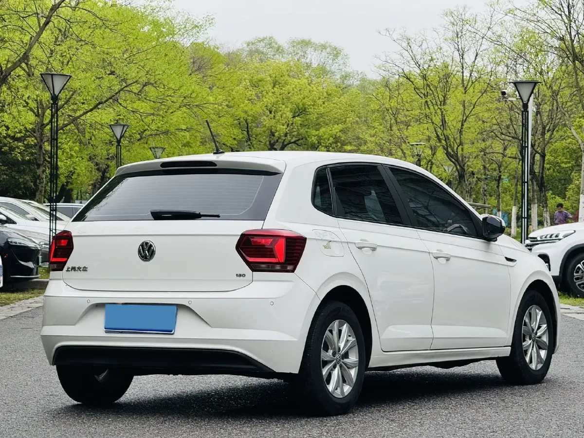 2019 Volkswagen Polo 1.5L 113HP L4 6AT,autocango,china used car exporter,china ev exporter,chinese used car exporter,chinese used ev exporter