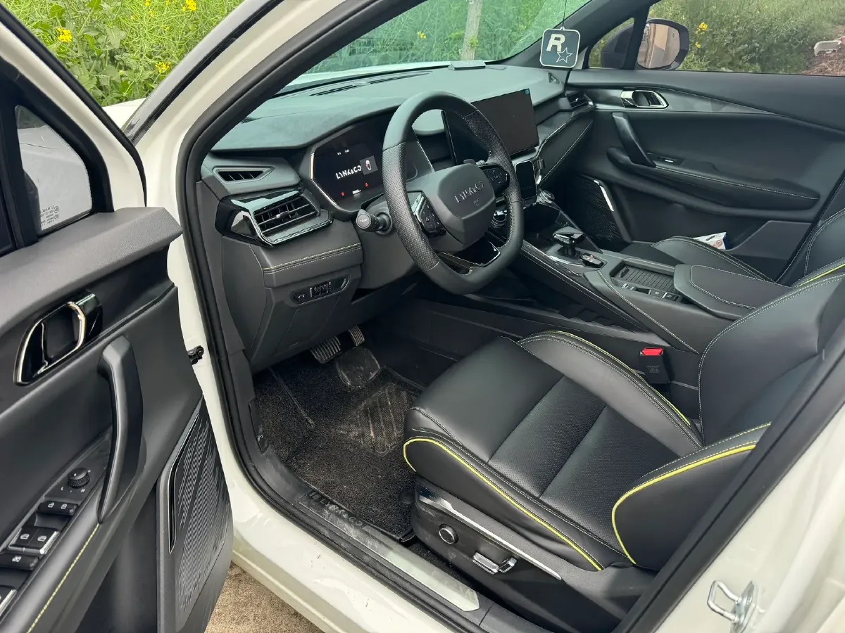 2023 LYNK&CO 03 1.5T 181HP L4 7DCT,autocango,china used car exporter,china ev exporter,chinese used car exporter,chinese used ev exporter