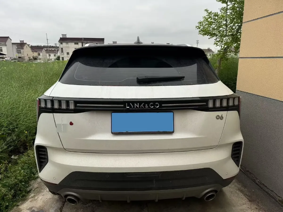 2023 LYNK&CO 03 1.5T 181HP L4 7DCT,autocango,china used car exporter,china ev exporter,chinese used car exporter,chinese used ev exporter