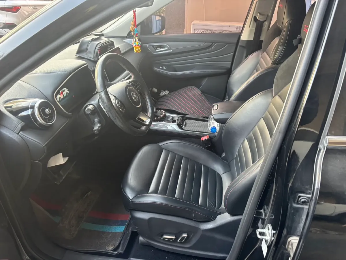 2018 MG HS 2.0T 231HP L4 6DCT,autocango,china used car exporter,china ev exporter,chinese used car exporter,chinese used ev exporter