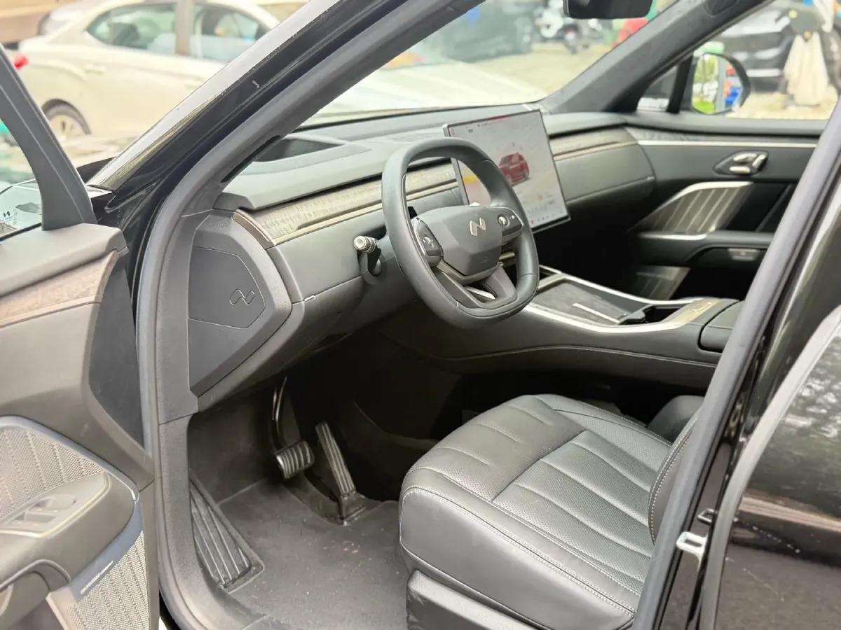 2025 ONVO L90 BEV,autocango,china used car exporter,china ev exporter,chinese used car exporter,chinese used ev exporter