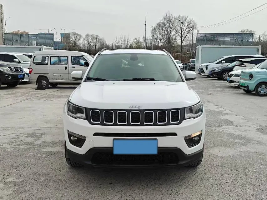 2017 Jeep Compass 1.4T 165HP L4 7DCT,autocango,china used car exporter,china ev exporter,chinese used car exporter,chinese used ev exporter