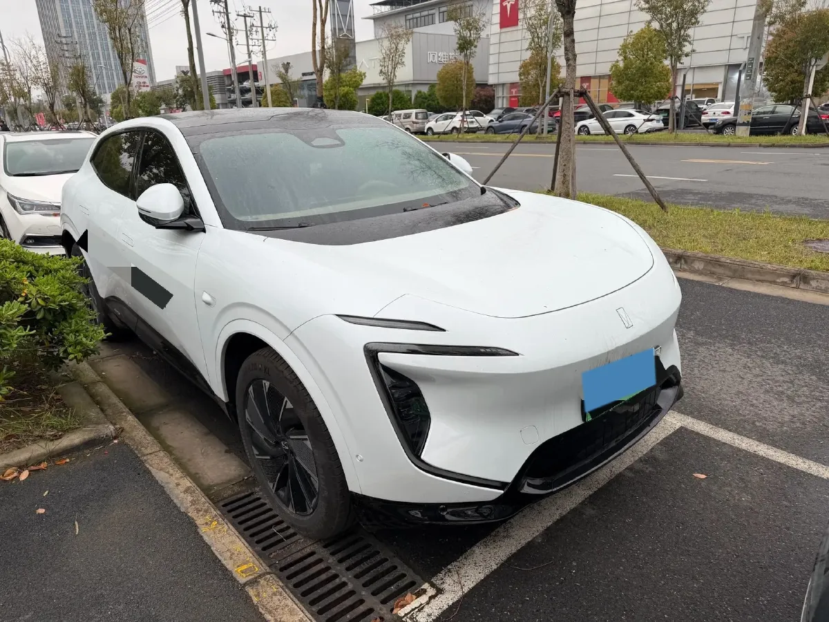 2024 Avatr 07 BEV 82.16KWH,autocango,china used car exporter,china ev exporter,chinese used car exporter,chinese used ev exporter