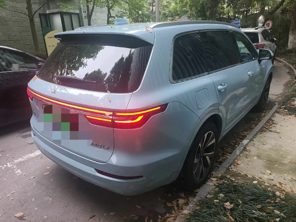 2021 Li ONE Range Extended 131HP REEV 40.5KWH,autocango,china used car exporter,china ev exporter,chinese used car exporter,chinese used ev exporter