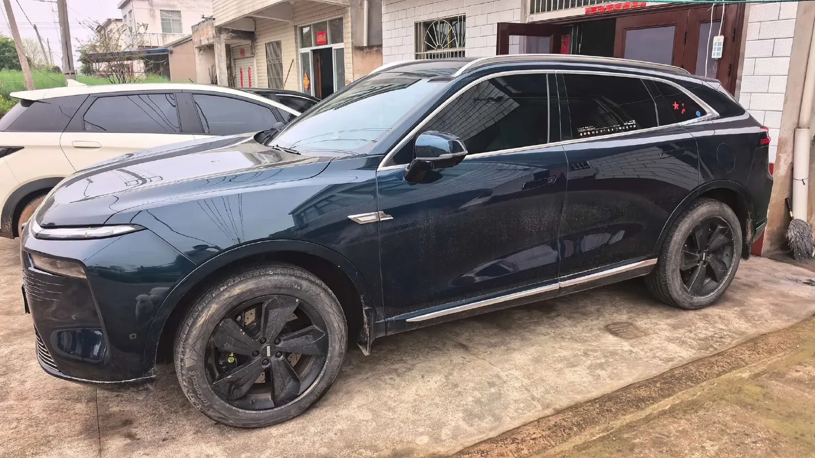 2023 WEY Mocha 1.5T 156HP L4 2DHT PHEV 34KWH,autocango,china used car exporter,china ev exporter,chinese used car exporter,chinese used ev exporter