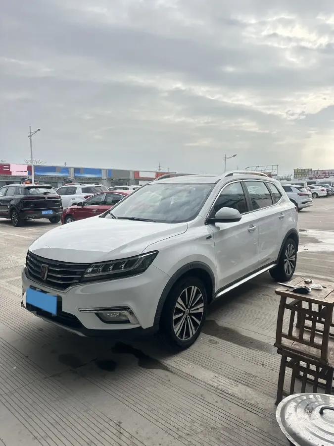 2019 Roewe i6 1.5T 169HP L4 7DCT,autocango,china used car exporter,china ev exporter,chinese used car exporter,chinese used ev exporter