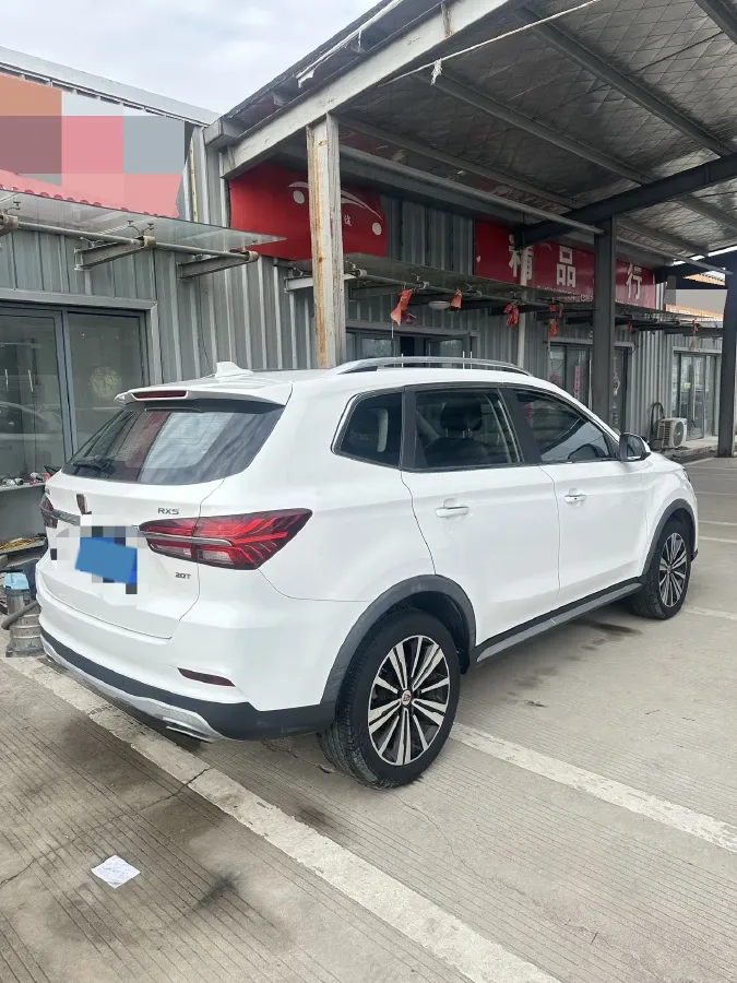 2019 Roewe i6 1.5T 169HP L4 7DCT,autocango,china used car exporter,china ev exporter,chinese used car exporter,chinese used ev exporter