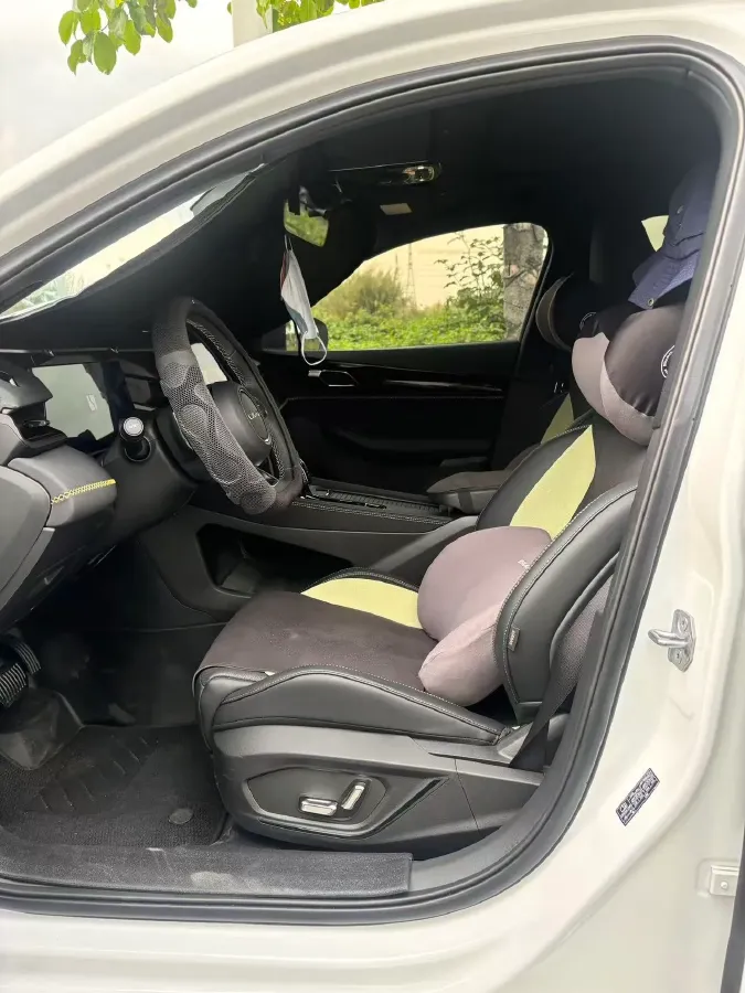 2023 MAXUS G50 1.5T 181HP L4 7DCT,autocango,china used car exporter,china ev exporter,chinese used car exporter,chinese used ev exporter