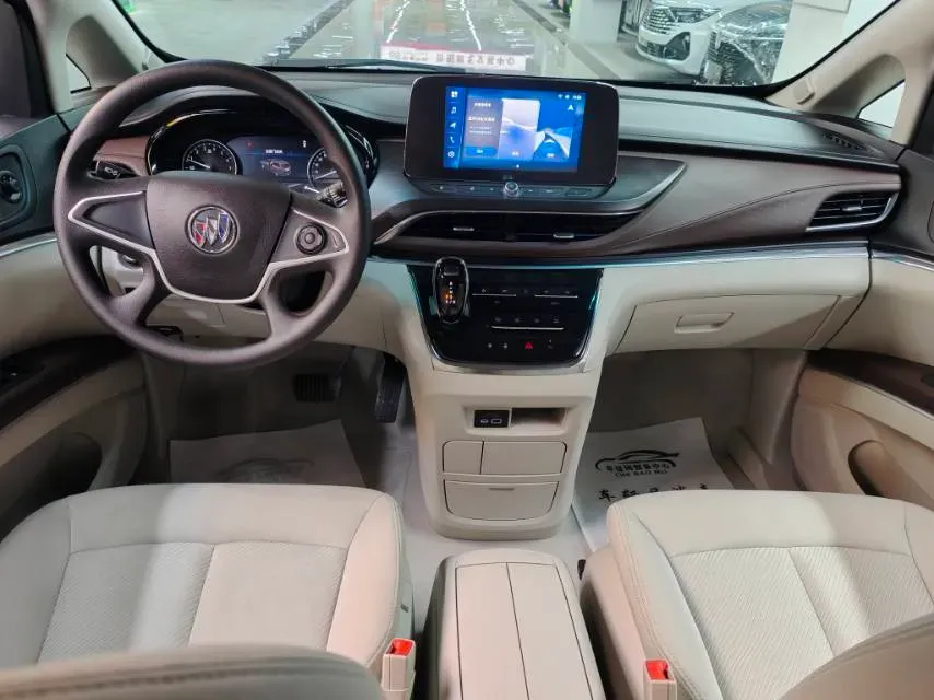 2022 Buick GL8 2.0T 237HP L4 9AT,autocango,china used car exporter,china ev exporter,chinese used car exporter,chinese used ev exporter