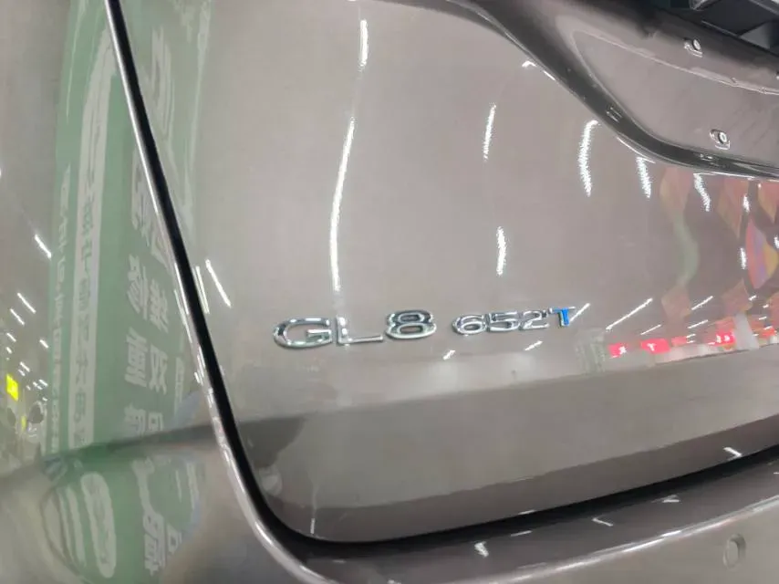 2022 Buick GL8 2.0T 237HP L4 9AT,autocango,china used car exporter,china ev exporter,chinese used car exporter,chinese used ev exporter