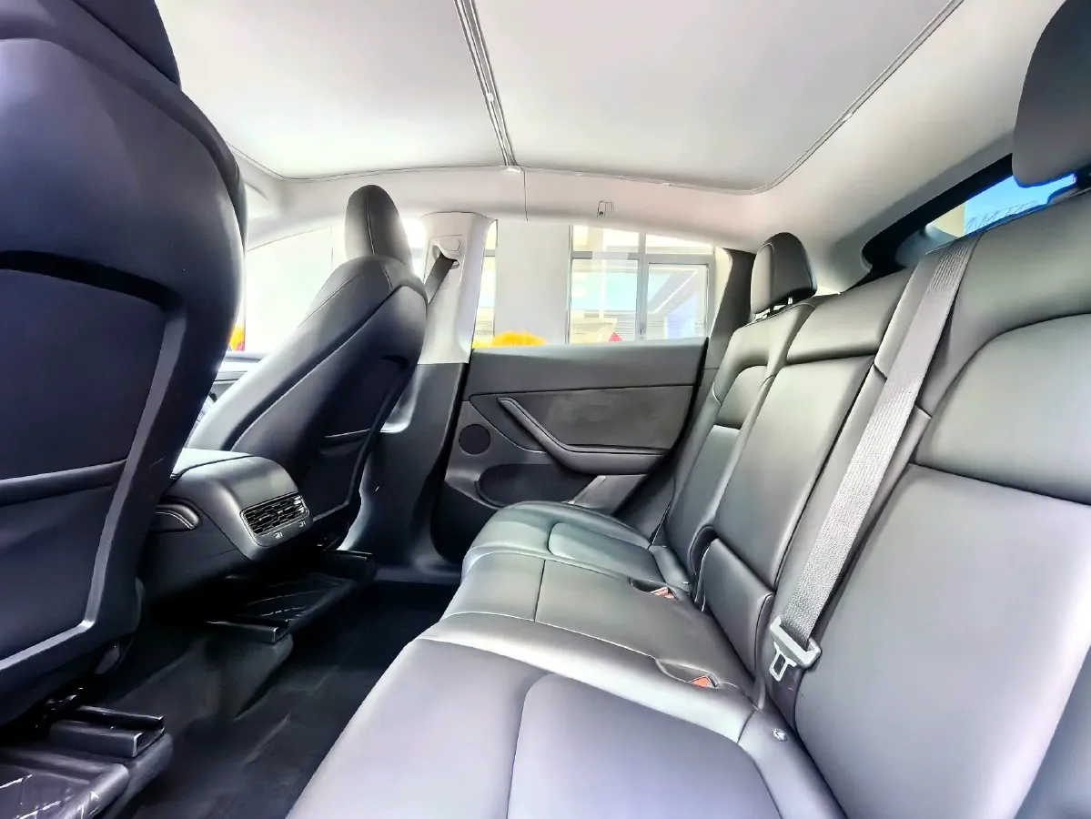 2024 Iveco OuSheng BEV 77.28KWH,autocango,china used car exporter,china ev exporter,chinese used car exporter,chinese used ev exporter