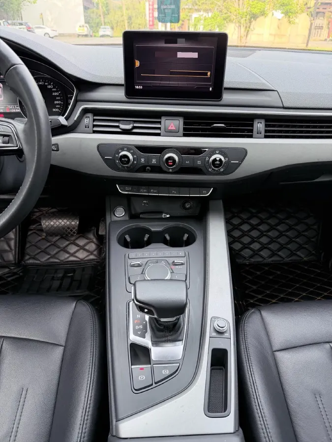 2019 Audi A4L 2.0T 190HP L4 7DCT,autocango,china used car exporter,china ev exporter,chinese used car exporter,chinese used ev exporter