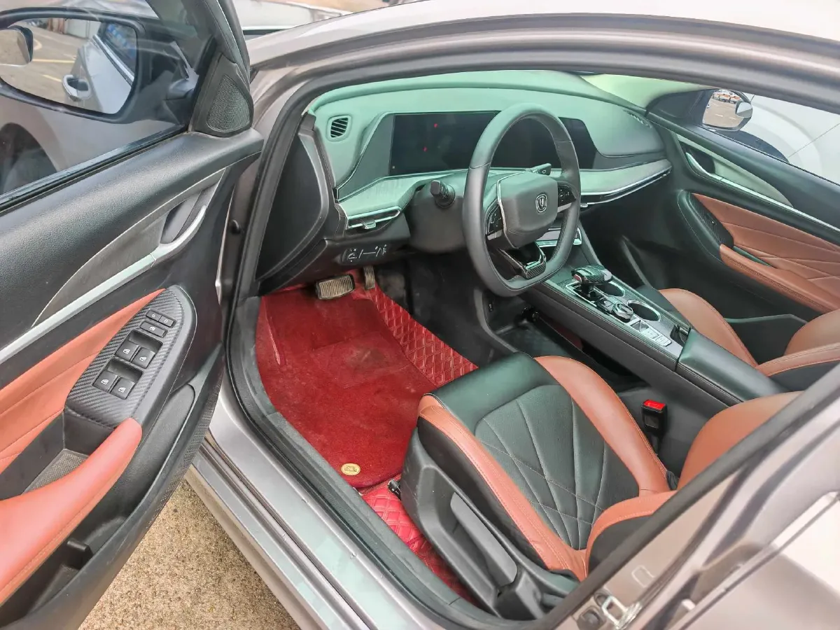 2021 ChangAn Eado 1.4T 160HP L4 7DCT,autocango,china used car exporter,china ev exporter,chinese used car exporter,chinese used ev exporter