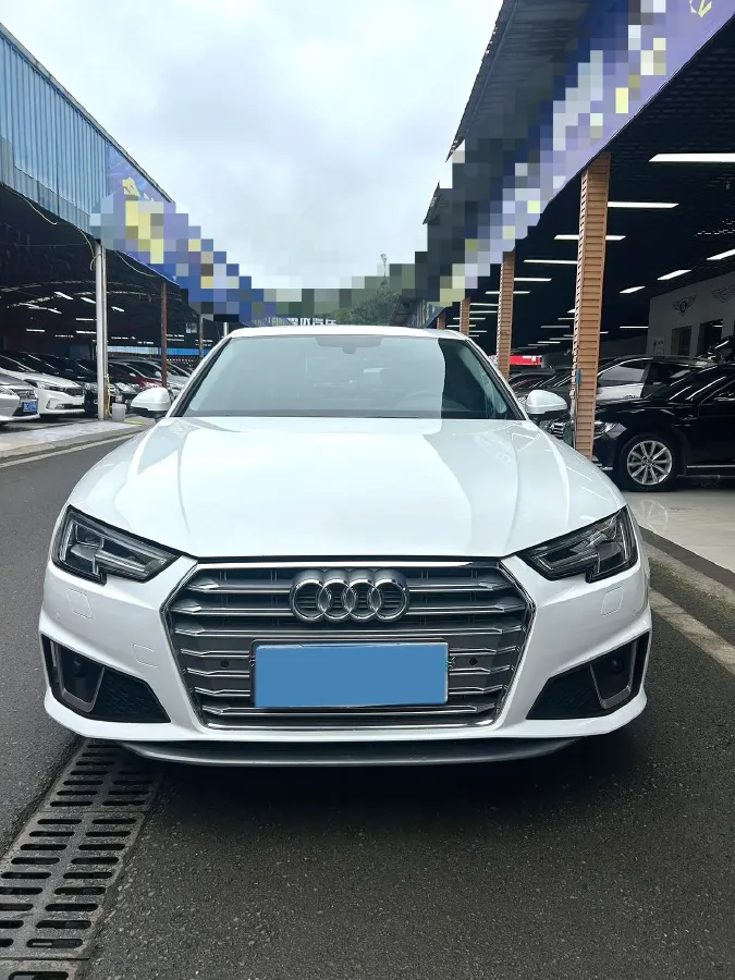 2019 Audi A4L 2.0T 190HP L4 7DCT,autocango,china used car exporter,china ev exporter,chinese used car exporter,chinese used ev exporter
