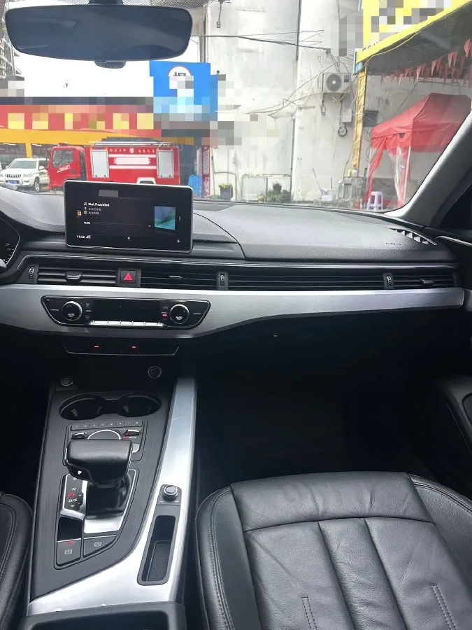 2019 Audi A4L 2.0T 190HP L4 7DCT,autocango,china used car exporter,china ev exporter,chinese used car exporter,chinese used ev exporter