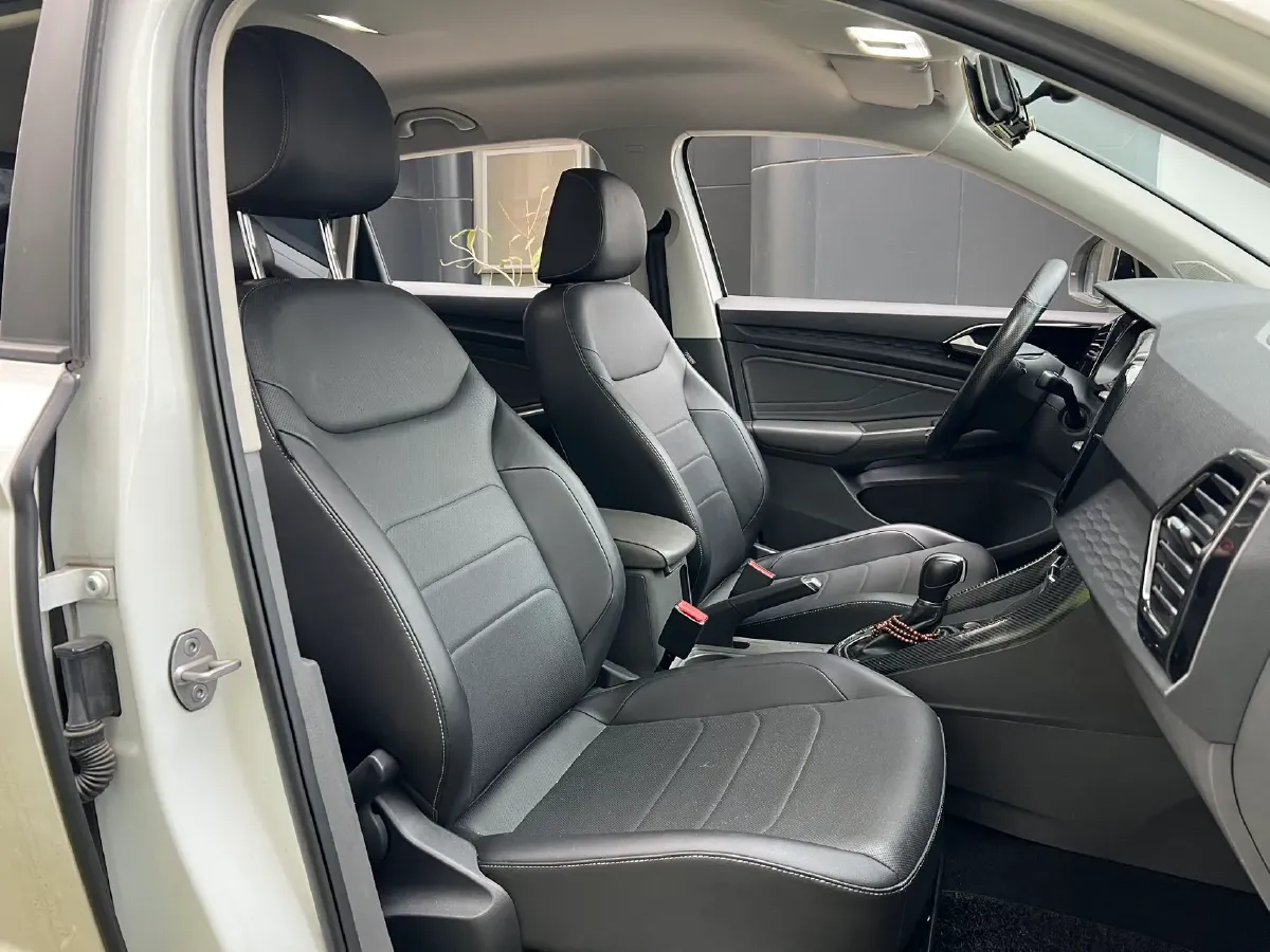 2019 Jetta VS5 1.4T 150HP L4 6AT,autocango,china used car exporter,china ev exporter,chinese used car exporter,chinese used ev exporter