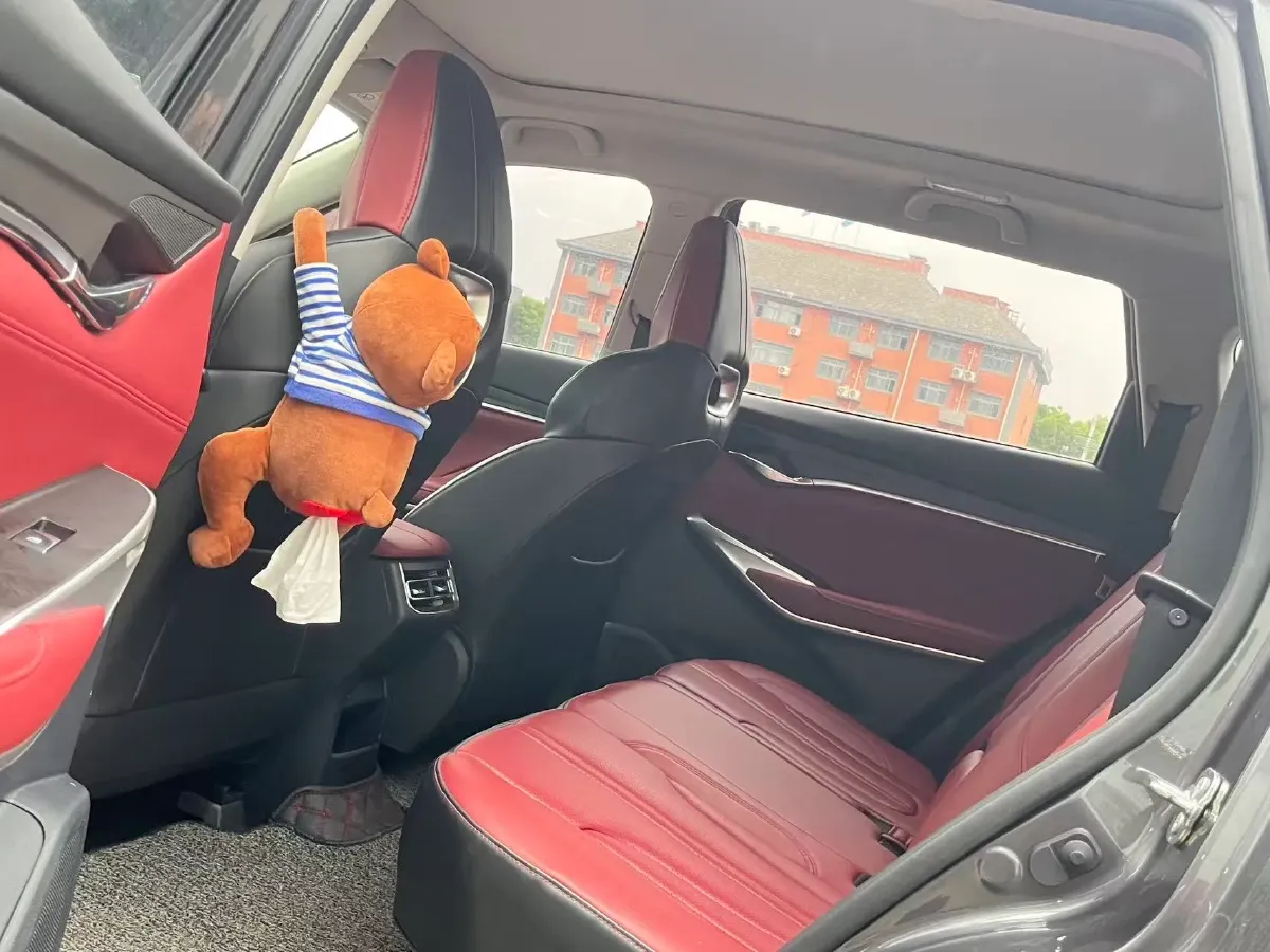 2020 ChangAn CS75 Plus 2.0T 233HP L4 8AT,autocango,china used car exporter,china ev exporter,chinese used car exporter,chinese used ev exporter