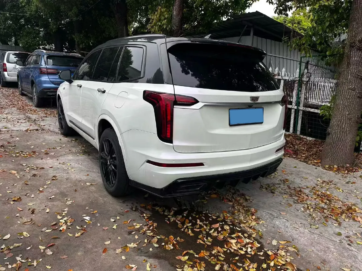 2022 Cadillac XT6 2.0T 237HP L4 9AT,autocango,china used car exporter,china ev exporter,chinese used car exporter,chinese used ev exporter