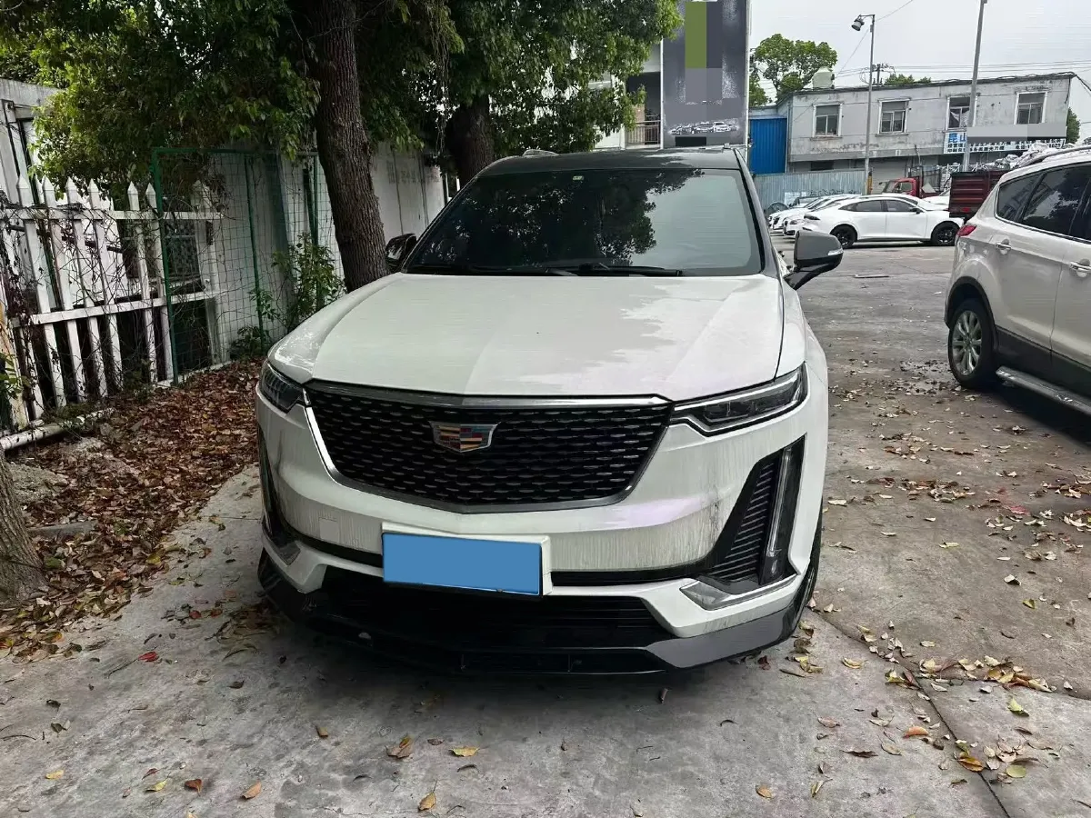 2022 Cadillac XT6 2.0T 237HP L4 9AT,autocango,china used car exporter,china ev exporter,chinese used car exporter,chinese used ev exporter