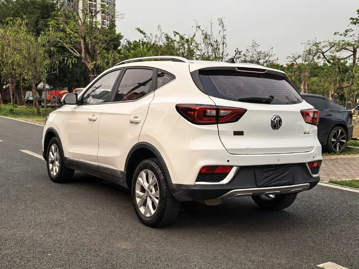 2017 MG ZS 1.5L 120HP L4 5MT,autocango,china used car exporter,china ev exporter,chinese used car exporter,chinese used ev exporter