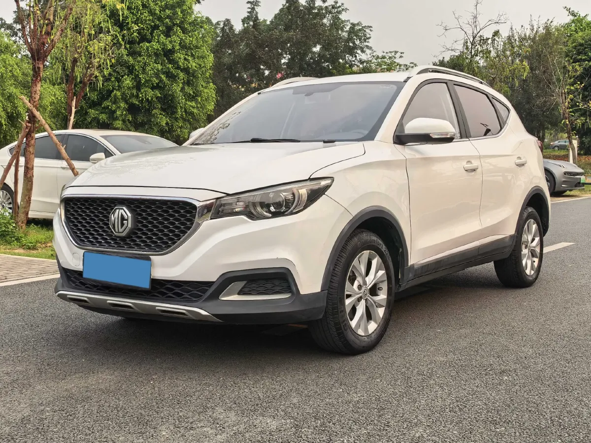 2017 MG ZS 1.5L 120HP L4 5MT,autocango,china used car exporter,china ev exporter,chinese used car exporter,chinese used ev exporter