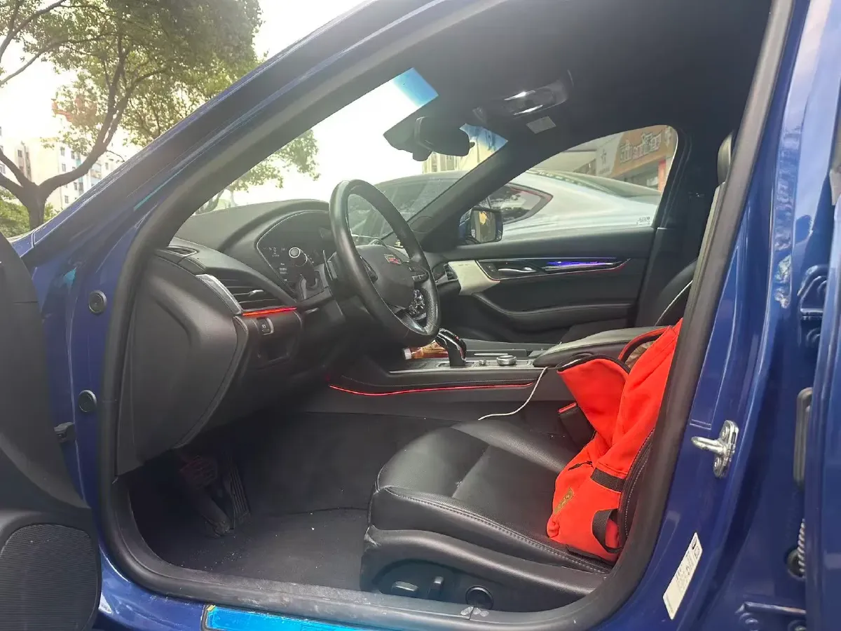 2021 Cadillac CT5 2.0T 237HP L4 10AT,autocango,china used car exporter,china ev exporter,chinese used car exporter,chinese used ev exporter